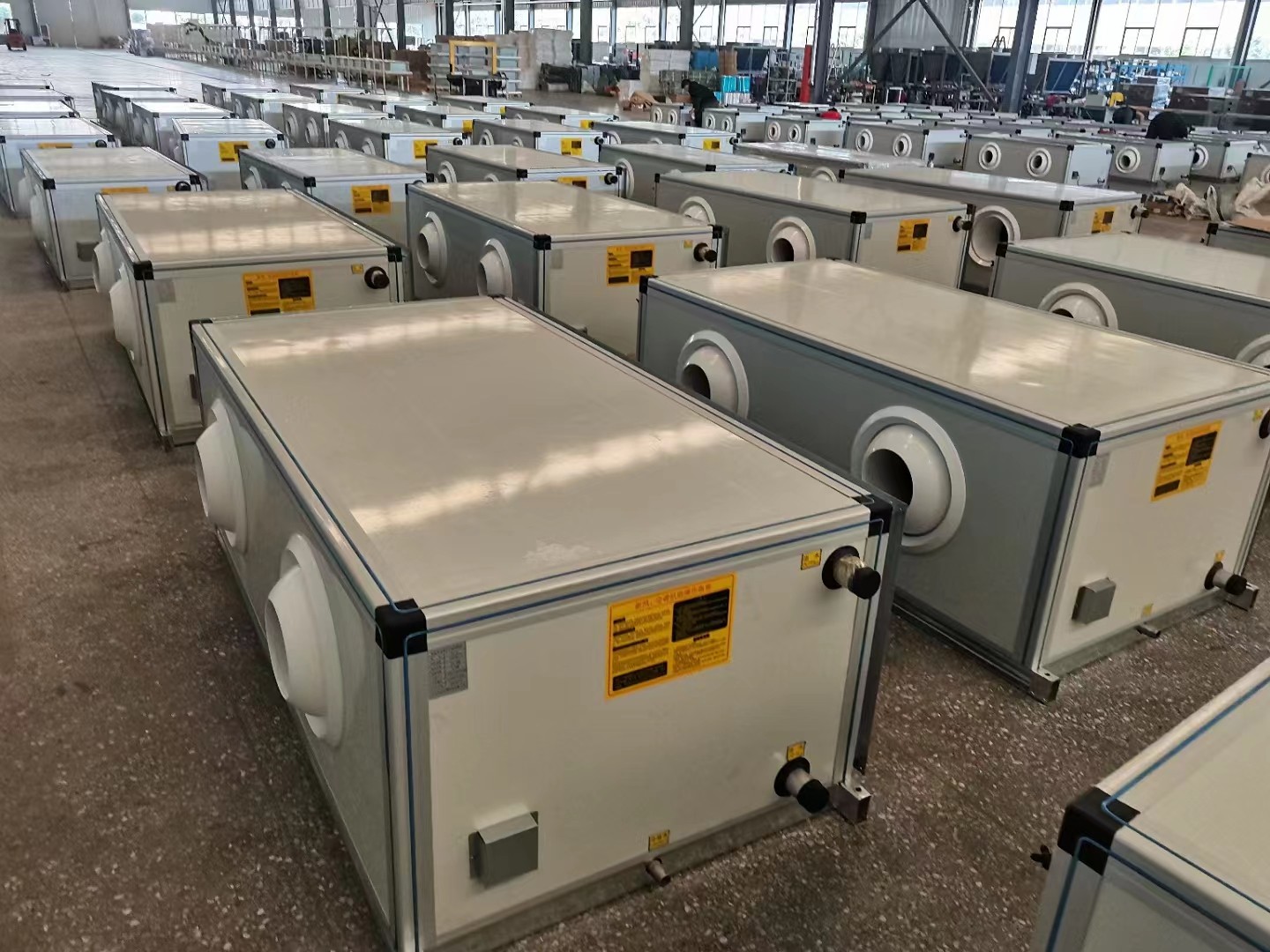 ​远�E�射���空调机�l�有什么样的特点呢